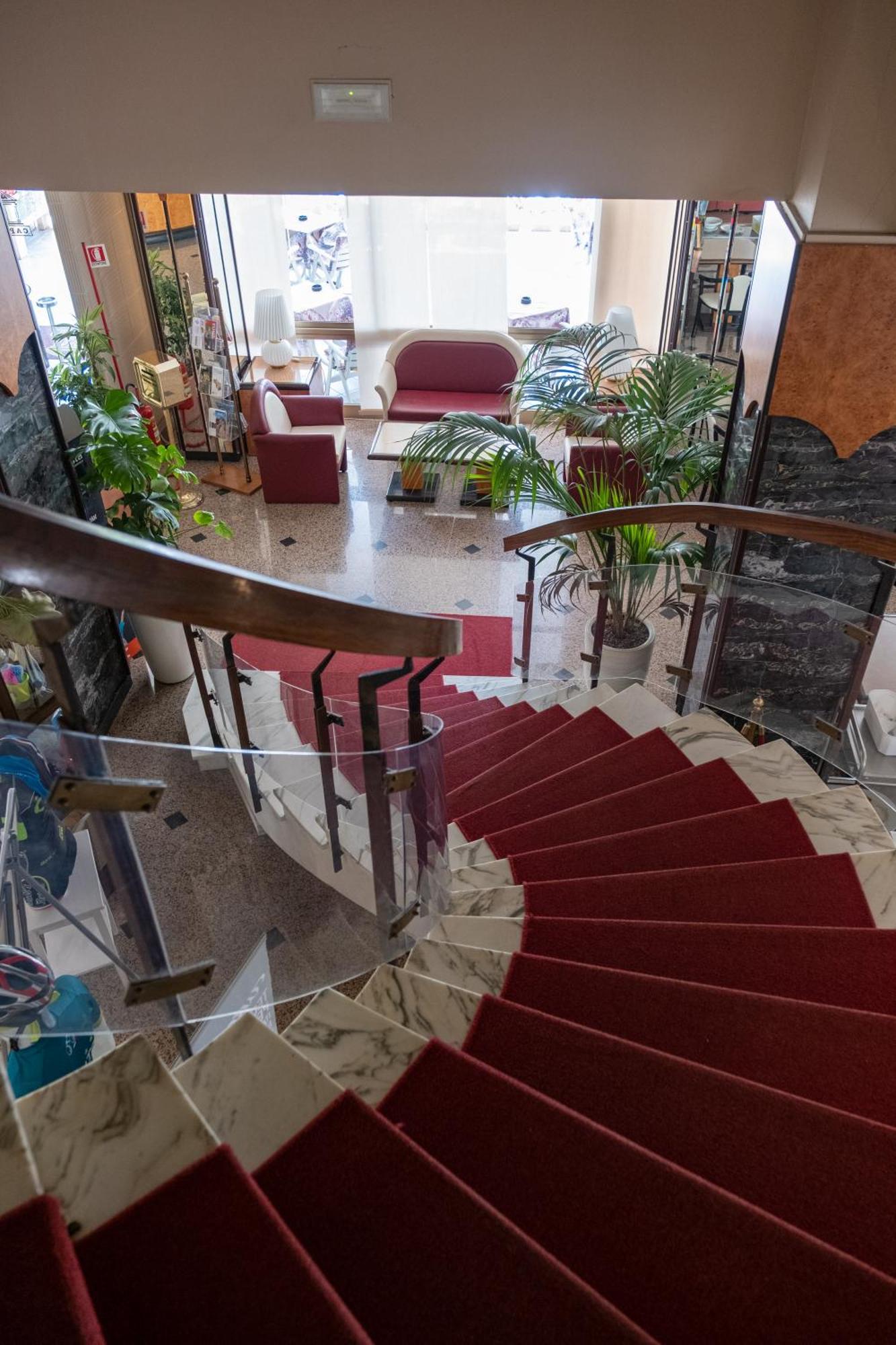 Hotel Capitol Gatteo a Mare Zewnętrze zdjęcie