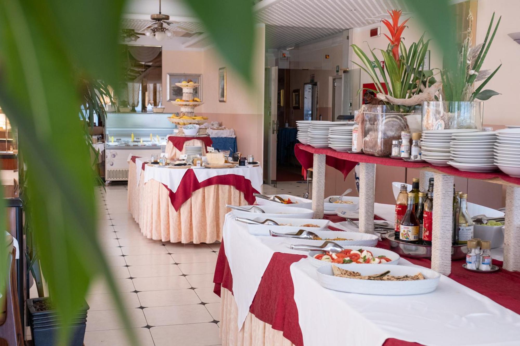 Hotel Capitol Gatteo a Mare Zewnętrze zdjęcie