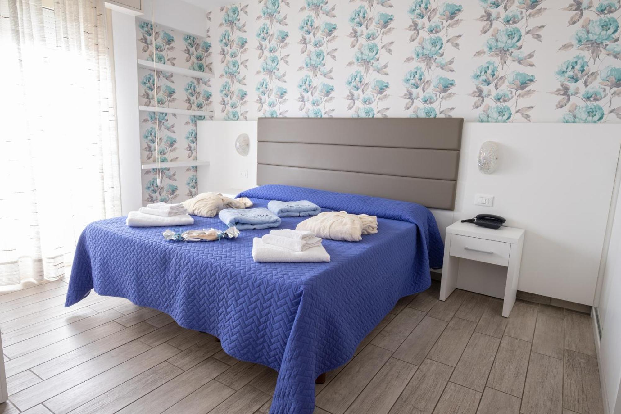 Hotel Capitol Gatteo a Mare Zewnętrze zdjęcie